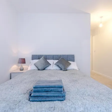 ✰onpoint - Modern 2 Bed Close To Centre✰ * Leeds (West Yorkshire)