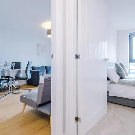 ✰onpoint - Modern 2 Bed Close To Centre✰ * Leeds (West Yorkshire)